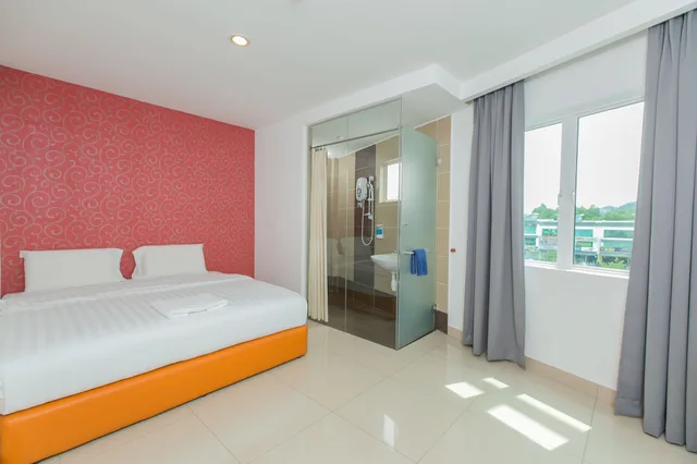 Supreme, King Bed, 1 Hotel Mahkota Cheras 1/2