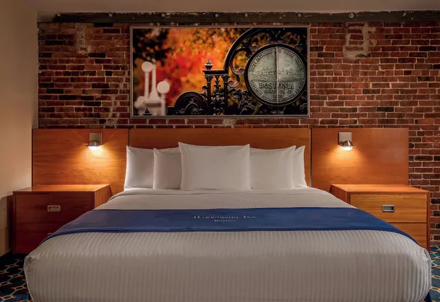 Room, King Bed, Atrium View، Harborside Inn Of Boston 2/9