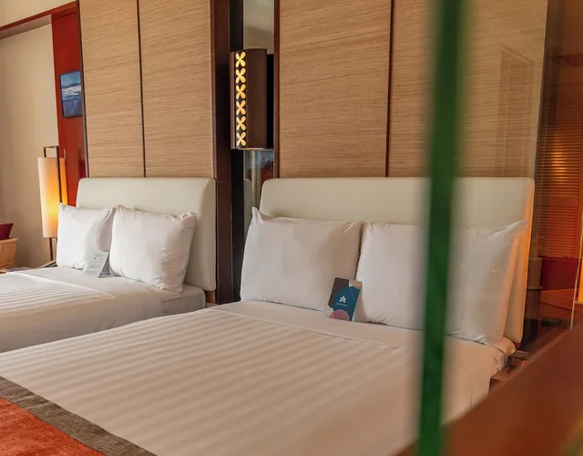 Room, King Bed, Ocean Front, High Floor، Hotel Nikko Guam 3/4