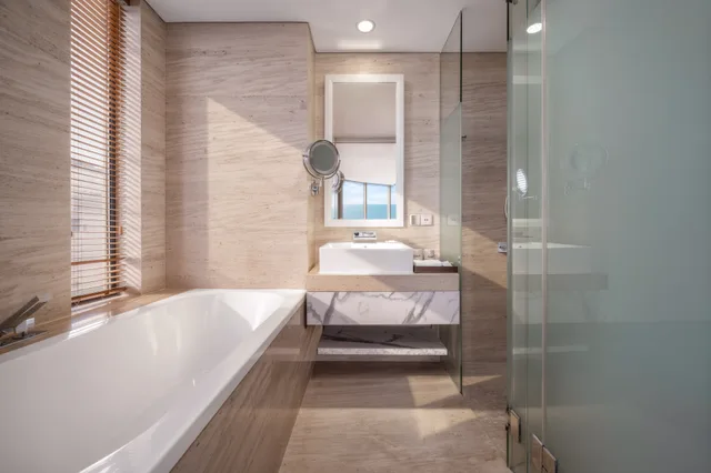 Junior Suite, Beach Front, Holiday Beach Hotel Danang 5/5