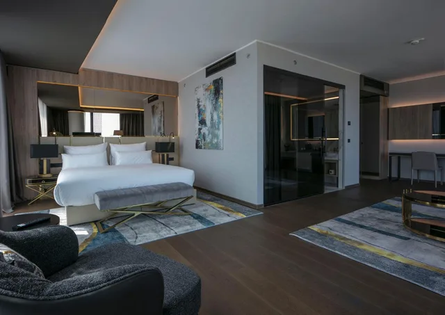 جناح تنفيذي، Grand Plaza Hotel And Congress Centre 1/3