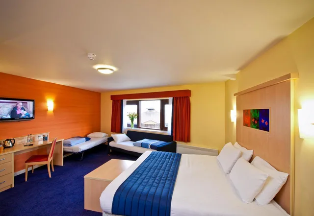 Run of House, Single Bed, Leonardo Inn Hotel Aberdeen Airport 1/1