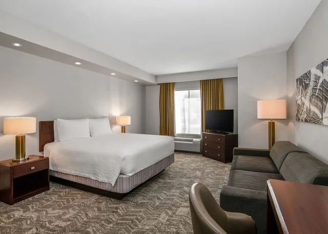 جناح بسرير كينج مع أريكة، Springhill Suites Phoenix Glendale Sports And Entertainment District 1/8