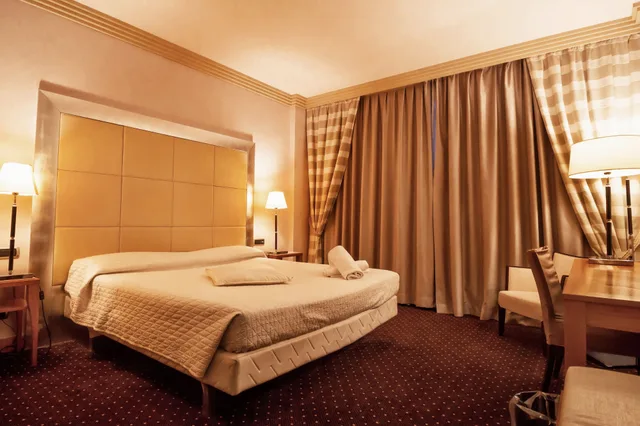 Classic, Twin Beds, Papillo 2/8