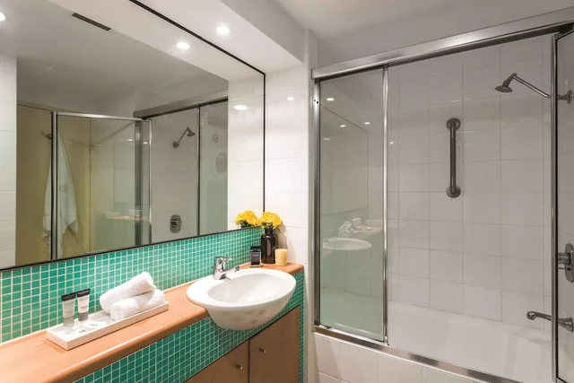 شقة بسريرين كوين بإطلالة على البحر بغرفتي نوم، Oaks the Entrance Waterfront Suites 3/3