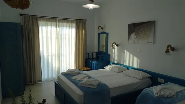 استوديو كومفورت بسرير مزدوج وسرير فردي، Filoxenia Hotel Apartments 1/3