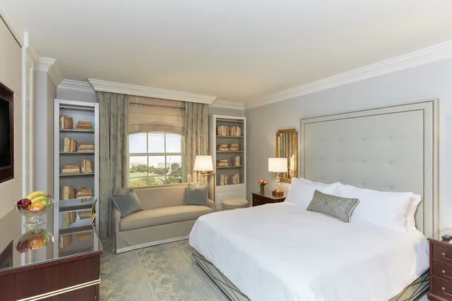 غرفة سوبيريور بسرير كينج، Hotel Bennett 1/5