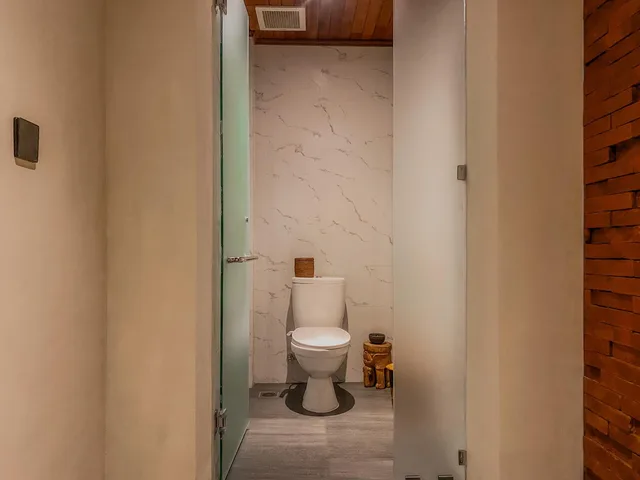 1 Bedroom, Presidential, Villa, Waterfall View, Hot Tub، The Sebali Resort 3/5