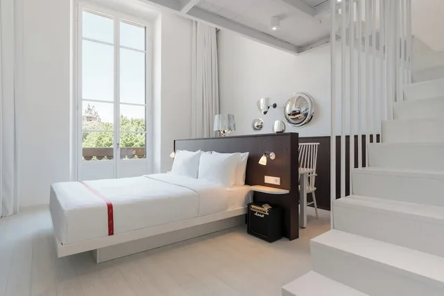 Maisonette, King Bed, Sofa، Ruby Bea Hotel Florence 2/3