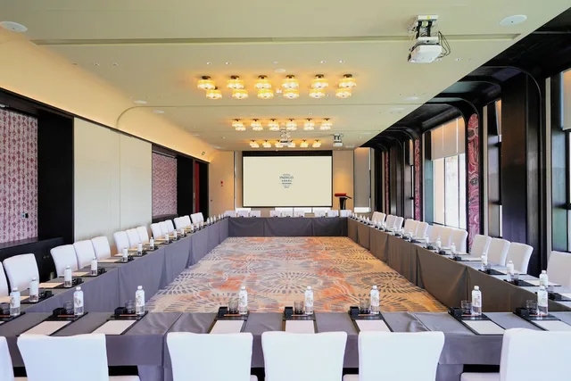 Hotel Indigo Sayram Lake by IHG, Rizhao 37/50
