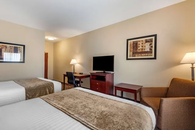 Standard, 2 Queen Beds, Best Western Plus Boulder Louisville 9/10