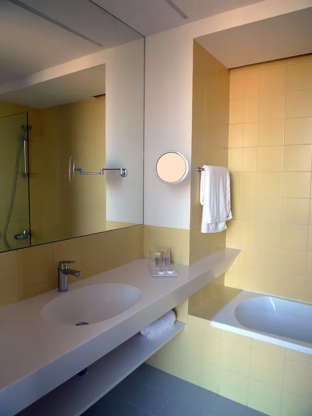 Deluxe Twin Room:، Bossa Nova Beirut Hotel 3/4