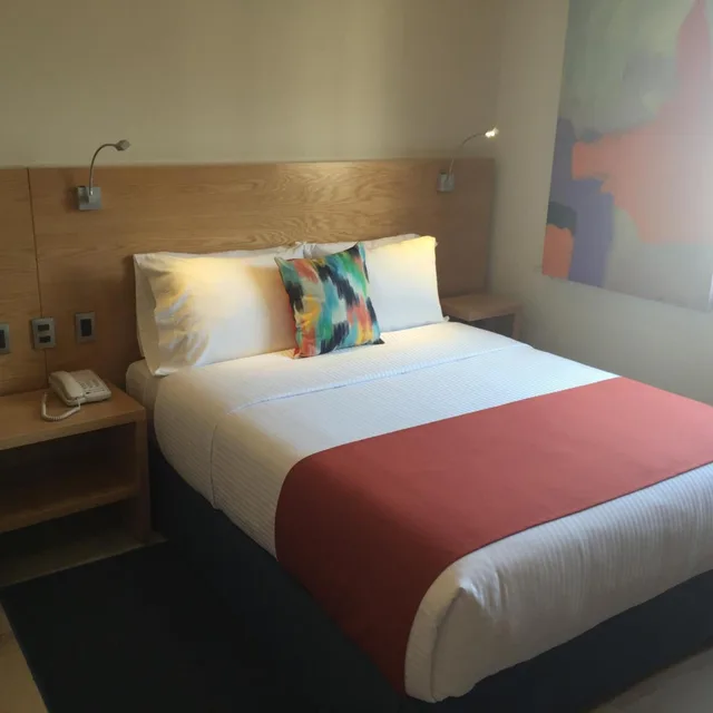 غرفة بسرير مزدوج لذوي الإعاقة، Hit Hoteles Aeropuerto Puebla 2/5