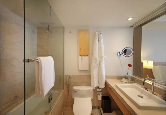 غرفة تنفيذية، Trident Nariman Point 3/4