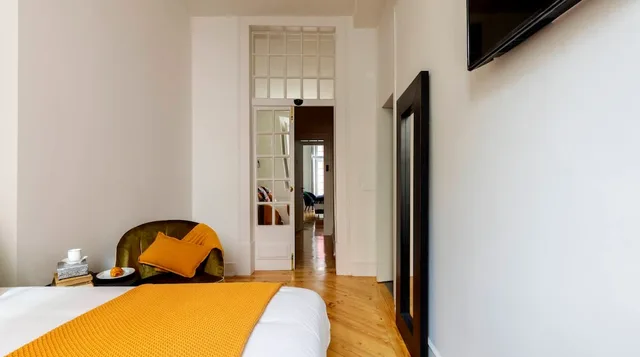 Junior, Single Bed, Interior View, LeL Madalena GuestHouse 6/10