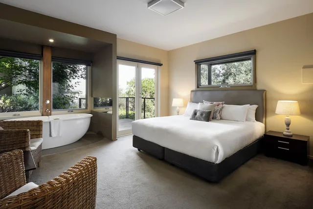 Garden, Deluxe, King Bed، Mineral Springs Hotel 1/1