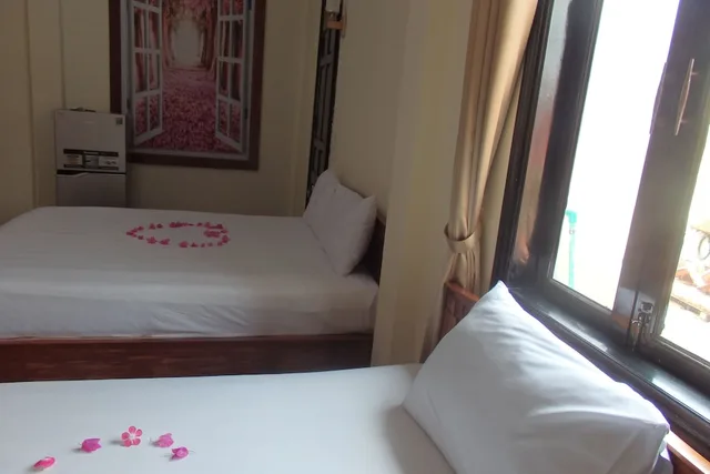 Deluxe, Queen Bed, Pool View, Anh Family Homestay 2/10