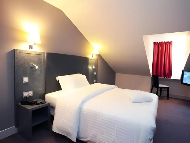 Classic, Single, 1 Double and 1 Single Bed, La Table de Gustave Hotel and Restaurant 1/1