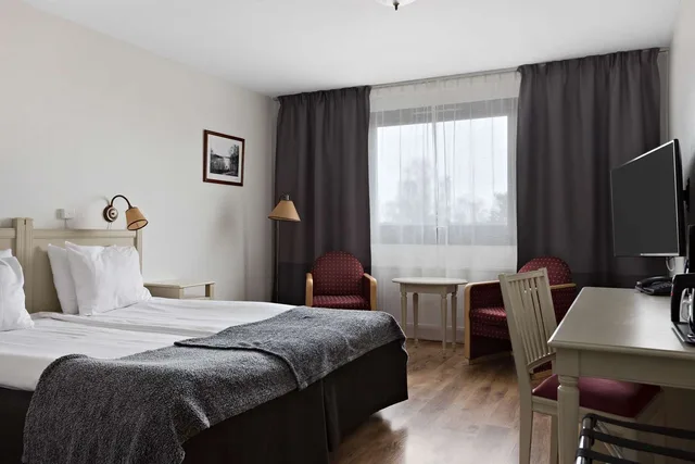 غرفة بسريرين منفصلين يُسمح فيها بالحيوانات الأليفة، Best Western Gustaf Froding Hotel & Konferens 1/3