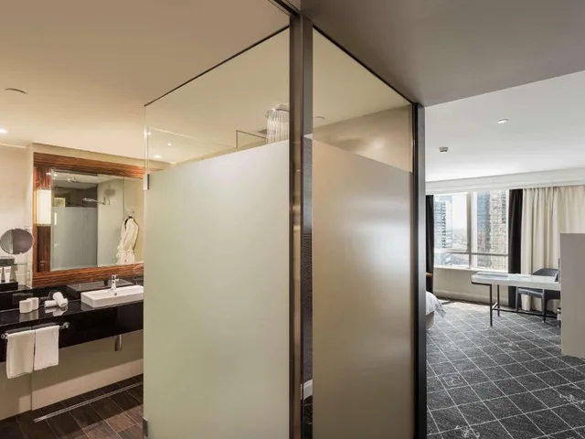 جناح تنفيذي بسرير كينج، Swissotel Sydney 5/5