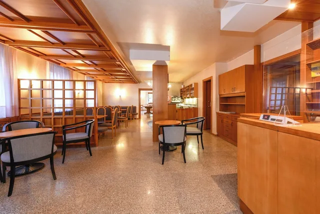 Hotel Bleis، Riva del Garda 38/50