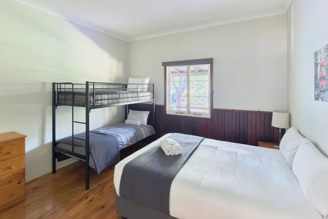 4 Bedrooms, Economy, Lodge, 4 Beds، RAC Margaret River Nature Park 2/7
