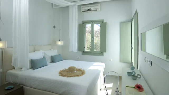 جناح غراند بسرير مزدوج بإطلالة على البحر مع أريكة، Pylaia Boutique Hotel 2/9