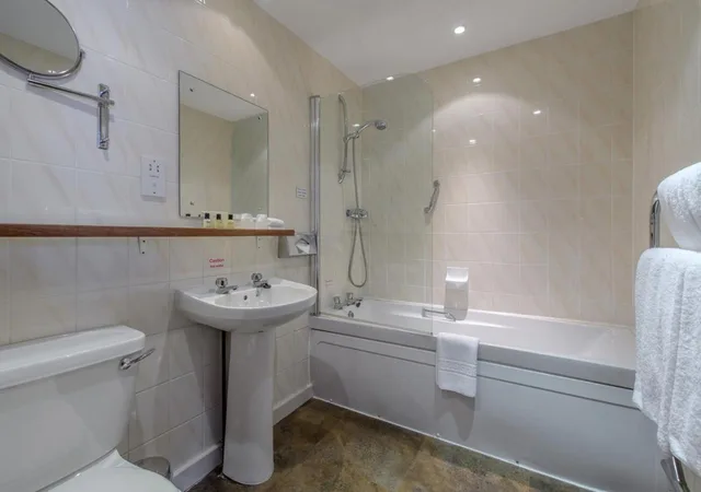 غرفة بسرير مزدوج، Atholl Hotel 7/7