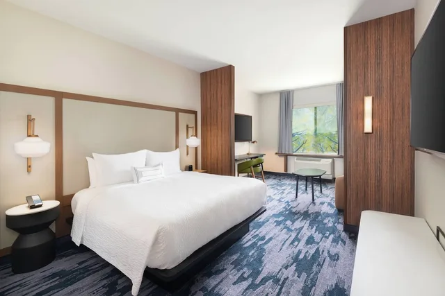 جناح بسرير كينج لذوي الإعاقة، Fairfield Inn & Suites By Marriott Lexington East/I-75 1/1
