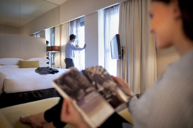 Studio, Queen Bed, Kitchenette, Centro Capital Centre By Rotana 2/4