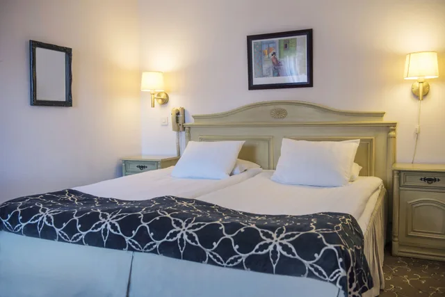 غرفة عائلية بسريرين منفصلين وسرير بطابقين، Best Western Strand Hotel 2/10