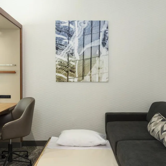 جناح بسرير كينج مع سرير سحّاب إضافي مع أريكة، SpringHill Suites Philadelphia Airport/Ridley Park 2/4
