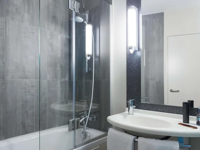 Superior, Multiple Beds، ibis Liege Centre Opera 5/5