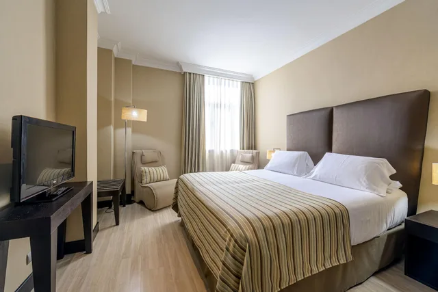 غرفة عائلية رباعية، Hotel Saray 9/10