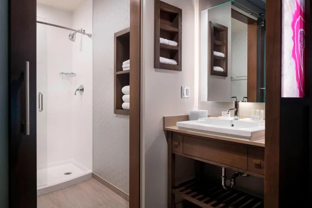 استوديو لذوي الإعاقة، RESIDENCE INN PHOENIX DOWNTOWN 4/5