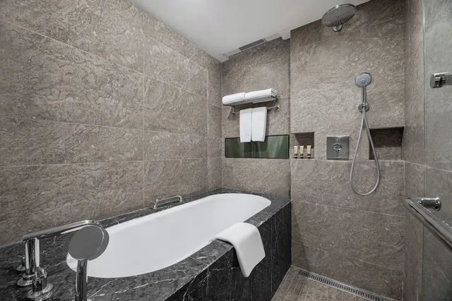 شقة ديلوكس بسرير كينج بإطلالة على المدينة بغرفة نوم واحدة بمطبخ، Ascott IFC Guangzhou 7/10
