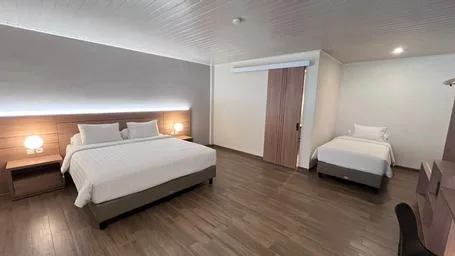 جناح ديلوكس عائلي للمدخنين، Azana Essence Sanggabuana Villa Bogor 1/1