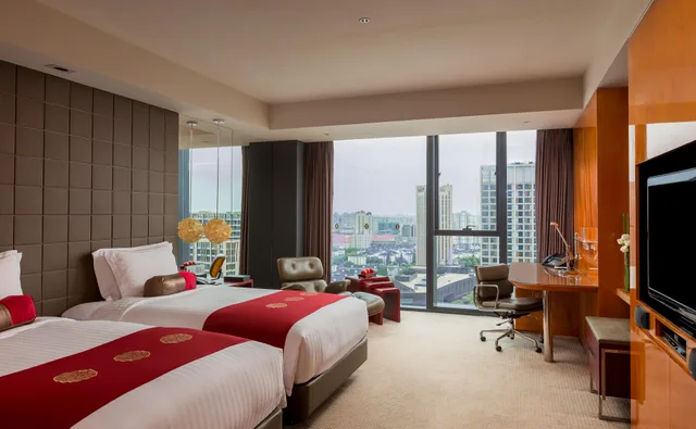 غرفة بريميوم بسريرين منفصلين، Intercontinental Shanghai Expo Hotel 1/2