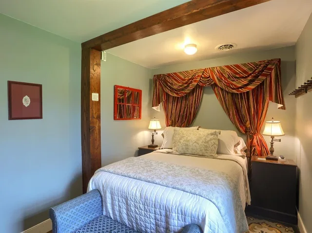 جناح بسرير كينج، Battlefield Bed &amp; Breakfast Inn 6/10