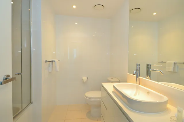2 Bedrooms, Apartment, King Bed, 2 Bathrooms, Orchid Residences - HR Surfers Paradise 5/5