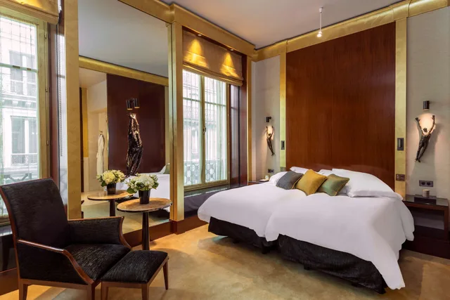 غرفة عائلية بسرير كينج وسريرين منفصلين، PARK HYATT PARIS VENDOME 1/4