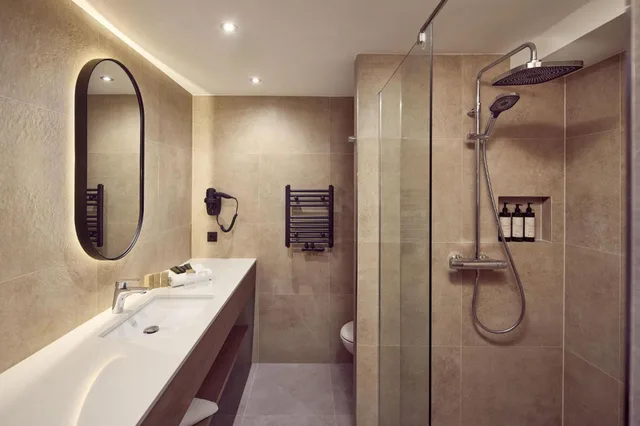 غرفة سوبيريور بسريرين مزدوجين، Van der Valk Hotel Gladbeck 4/6