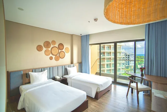 غرفة ديلوكس بسرير مزدوج أو سريرين منفصلين بإطلالة على البحر بشرفة، Sonaga Beach Resort & Villas Phu Quoc 6/10