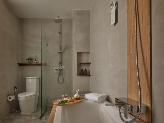 غرفة سوبيريور بسرير مزدوج بشرفة، The Motifs Eco Hotel 3/6