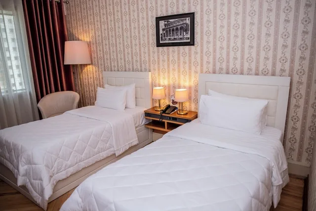 غرفة قياسية مزدوجة، Tirana International Hotel and Conference Centre 2/10