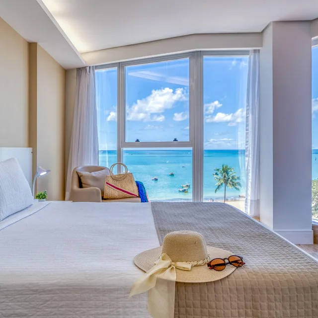 Excellence, Double Bed, Sea Front، Hotel Brisa Suites 2/4