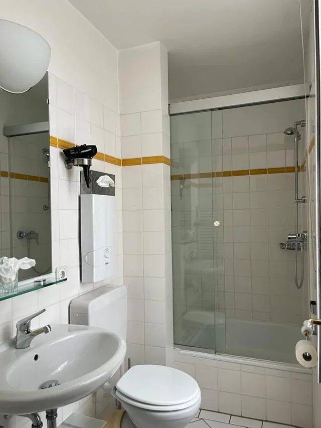 غرفة اقتصادية بسرير مزدوج، Kaisermuehle Hotel & Gasthof 3/4