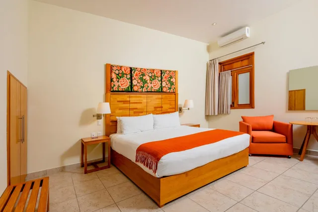 غرفة قياسية بسرير كينج، Xtilu Hotel 7/10