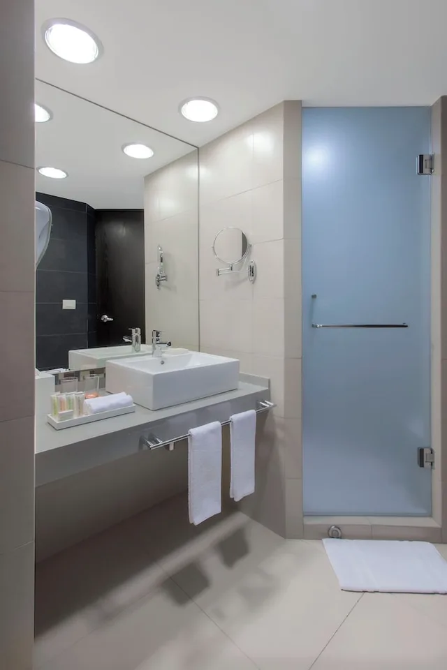 غرفة ديلوكس بسريرين مزدوجين، Hotel Novit 2/4