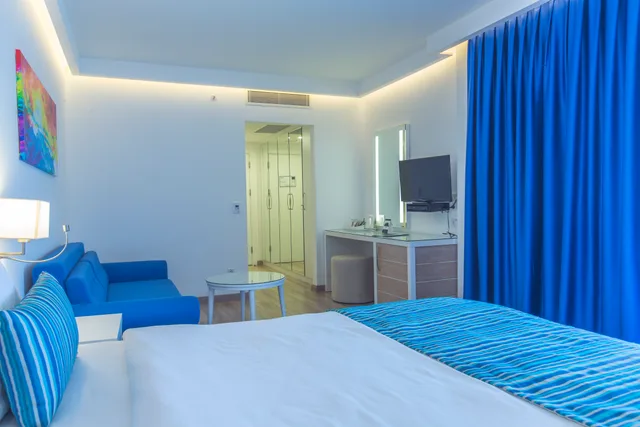 Room, Double Bed, Lateral Side Sea View، Garcia Resort and Spa 1/2